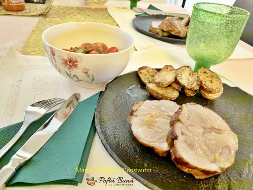 Ceafa de porc la cuptor, frageda si rumena, reteta clasica