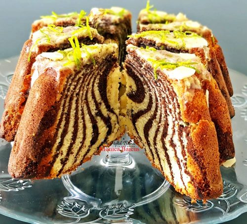 Reteta chec cu iaurt si glazura de lamaie, masurat cu paharul