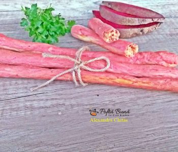 Grisine cu sfecla rosie si oregano, reteta pas cu pas Grisine cu sfecla rosie si oregano, reteta pas cu pas