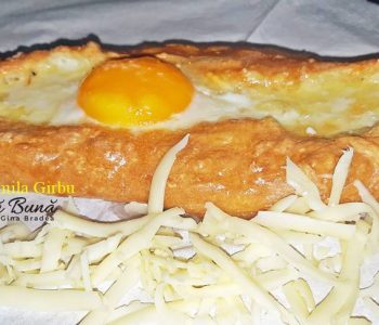 Haciapuri, khachapuri, reteta georgiana Haciapuri, khachapuri, reteta georgiana