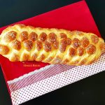 paine cu lapte si unt ideala pentru micul dejun 5 150x150 - Paine impletita, cu lapte si unt, ideala pentru micul dejun