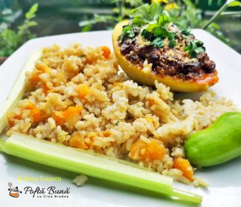 Papaya umpluta cu rago&ucirc;t exotic din carne de vita