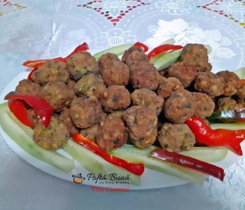 Chiftele din carne de curcan si afumatura, parjolute moi si pufoase Chiftele din carne de curcan si afumatura, parjolute moi si pufoase