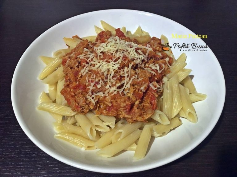Penne cu ton, reteta rapida de paste simple, gata in 20 de minute