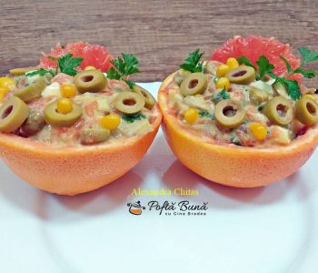 Salata de peste cu grapefruit, porumb si patrunjel, reteta rapida