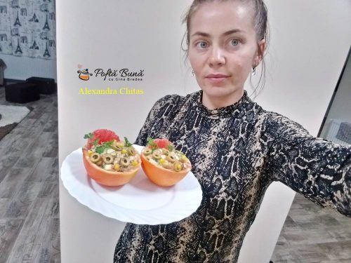 Salata de peste cu grapefruit, porumb si patrunjel, reteta rapida salata de peste cu grapefruit reteta simpla 2 500x375 - Salata de peste cu grapefruit, porumb si patrunjel, reteta rapida