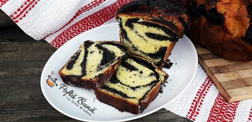 Cozonac cu mac, reteta traditionala de cozonac pufos Cozonac cu mac, reteta traditionala de cozonac pufos