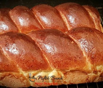 Cozonac cu mere si nuca Cozonac cu mere si nuca