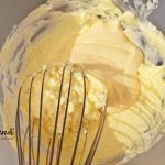 prajitura in doua culori cu crema de vanilie si unt 5 150x150 - Prajitura in doua culori cu crema de vanilie si unt