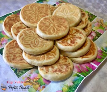 Tigelle - reteta italiana Tigelle - reteta italiana