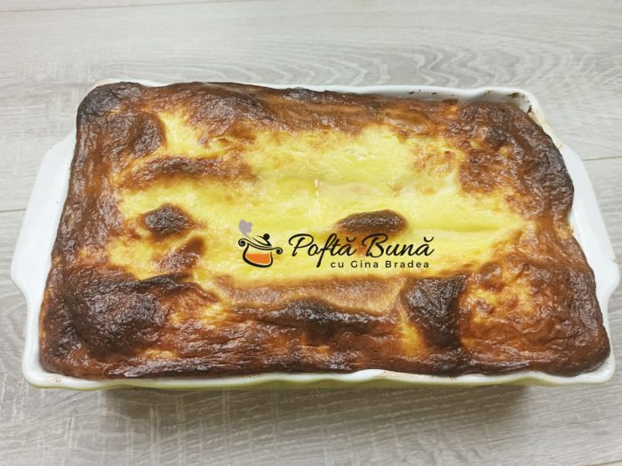 Clatite cu branza proaspata de vaci si smantana la cuptor reteta traditionala gina bradea 16 700x525 - Clatite cu sos de portocale - crepes Suzette