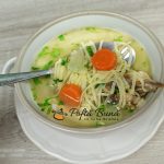 Supa de pui cu taitei Supa de pui cu taitei de casa - reteta de zeama traditionala
