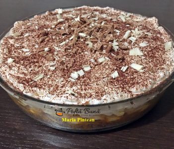 Tort Banoffee, cu biscuiti, banane si frisca