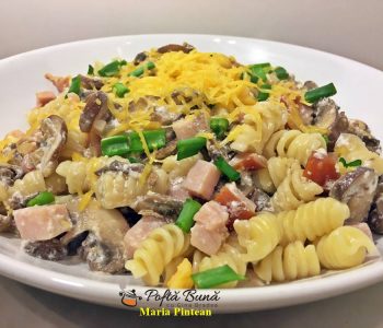 Paste cu sunca si ciuperci Paste cu sunca si ciuperci