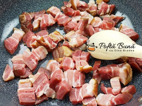 Ciorba de pastai cu smantana si afumatura Ciorba de pastai cu smantana si afumatura reteta ardeleneasca gina bradea 3 500x375 - Ciorba de pastai cu smantana si afumatura