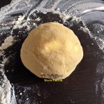 Coltunasi cu visine - Retete Culinare cu Gina Bradea
