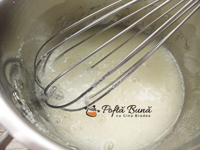 Bezele reteta simpla cu albusuri, zahar si lamaie Bezele reteta simpla din albusuri cu zahar si lamaie gina bradea 4 700x525 - Bezele reteta simpla cu albusuri, zahar si lamaie