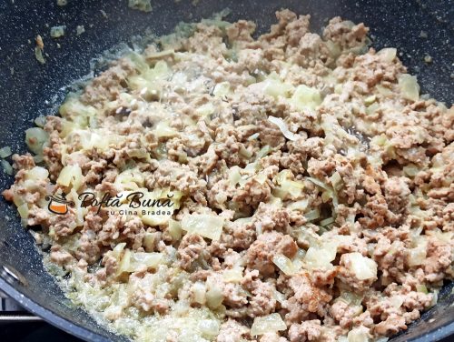 Musaca de vinete cu carne tocata Musaca de vinete cu carne tocata reteta gina bradea 11 500x376 - Musaca de vinete cu carne tocata