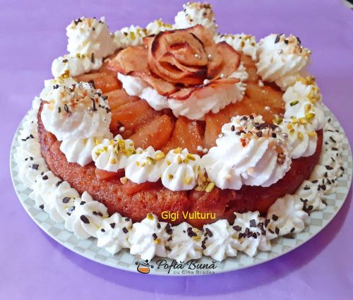 Tort cu pere si frisca