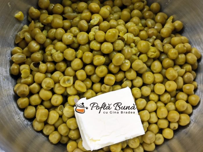 Mazare la borcan pentru iarna Piure de mazare reteta simpla ginabradea 3 700x525 - Mazare la borcan pentru iarna