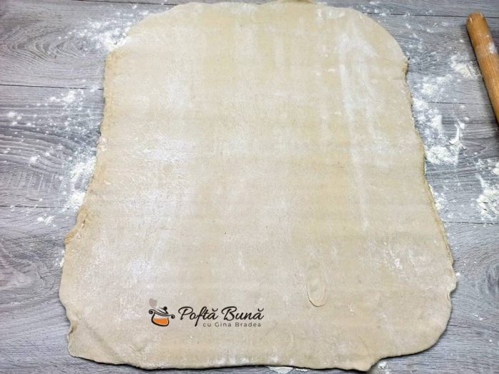 Haiose din aluat foietaj cu osanza Haiose din aluat foietaj cu osanza