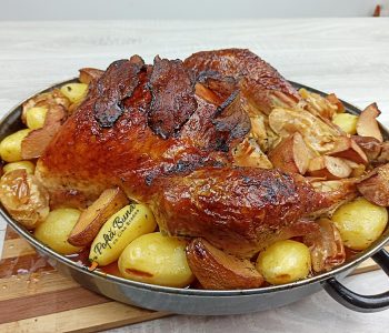 Curcan la cuptor intreg - reteta de curcan umplut