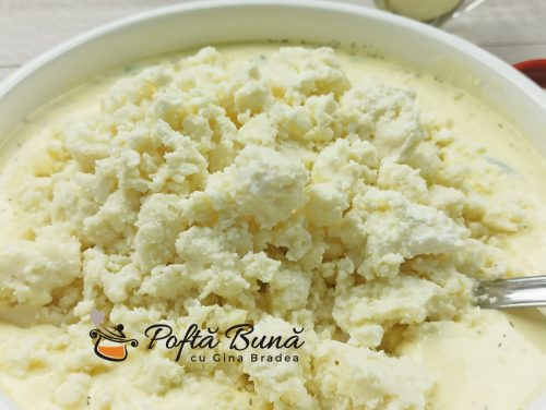 Placinta cu iaurt si branza sarata reteta gina bradea 4 500x376 - Placinta cu iaurt si branza sarata - reteta simpla