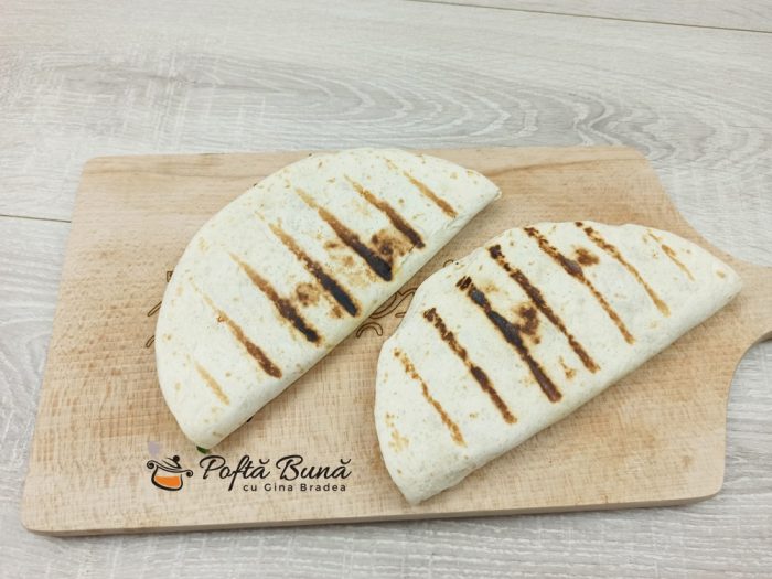Quesadilla cu piept de pui - reteta rapida