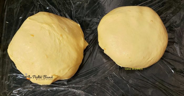 cozonac cu vinars reteta pas cu pas 8 700x368 - Cozonac &icirc;nsiropat cu vinars rețetă cu dospire la rece