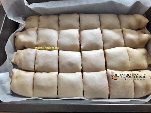 prajitura de post cu mere reteta simpla 2 500x375 - Prajitura de post cu mere