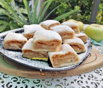 prajitura de post cu mere reteta simpla 7 350x300 - Index retete culinare (categorii)