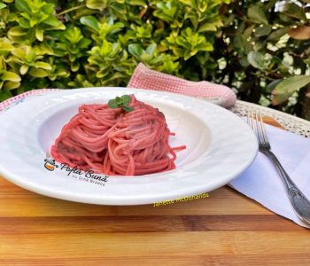 spaghete cu crema de sfecla rosie si branza 3 350x300 - Index retete culinare
