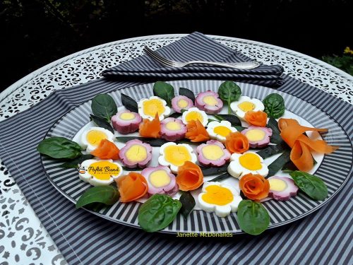 Flori din oua – un aperitiv aratos