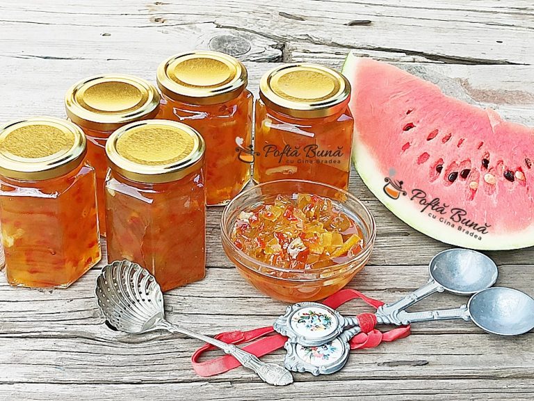 Dulceata din coji de pepene rosu