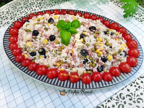 Salata de orez cu legume si prosciutto
