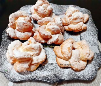 Index retete culinare gogosi trandafir reteta simpla de gogosi pufoase 1 350x300 - Index retete culinare