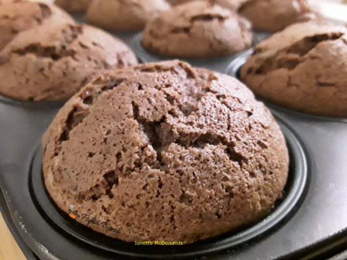 Muffins cu ciocolata reteta pas cu pas