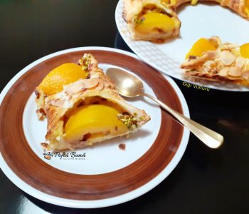 Index retete culinare coronita aluat foietaj crema vanilie piersici gina bradea 3 350x300 - Index retete culinare