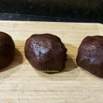 prajitura cu foi de cacao si crema de vanilie gina bradea 11 150x150 - Prajitura cu foi de cacao si crema de vanilie