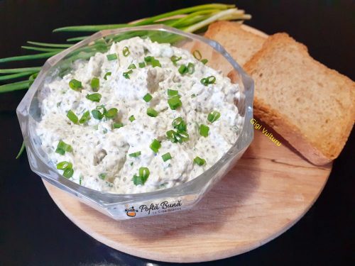 Cheesecake cu visine si seminte de chia icre din seminte de chia reteta simpla 2 500x375 - Cheesecake cu visine si seminte de chia