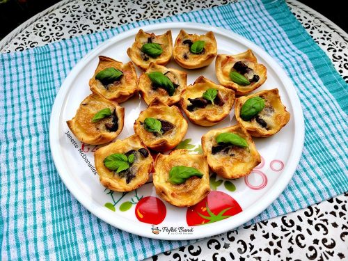cosulete aperitiv din foietaj 3 500x375 - Cosulete cu spanac si oua fierte