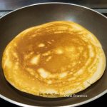Tort de clatite cu fructe
