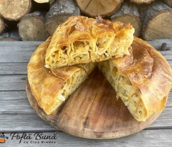 Placinta cu varza dulce - reteta de invartita Placinta cu varza dulce - reteta de invartita