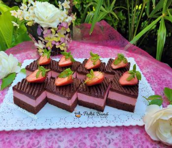 Index retete culinare prajitura cu mousse de capsuni 1 350x300 - Index retete culinare