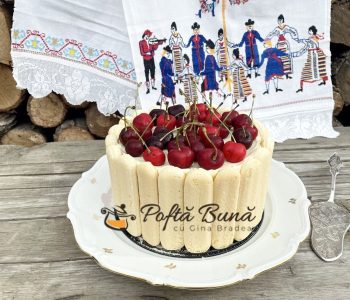 Tort Diplomat cu cirese si visine Tort Diplomat cu cirese si visine