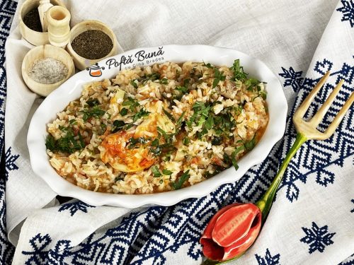 Mancare de pui cu orez