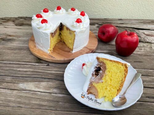 Tort de mere intregi cu frisca