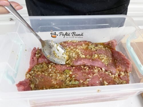 Pastrama de vita - reteta taraneasca