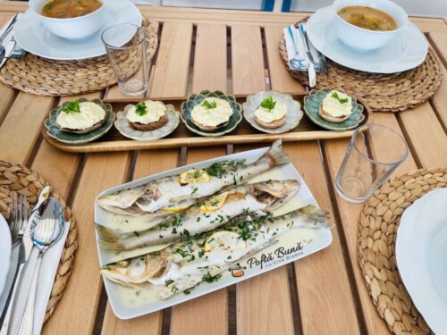 Orez cu peste la cuptor salau cu smantana reteta lipoveneasca gina bradea 1 500x375 - Orez cu peste la cuptor