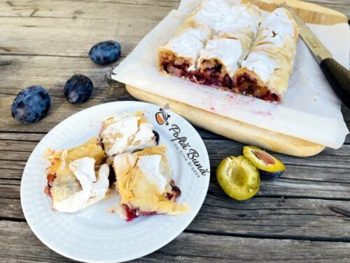 Placinta cu prune si nuci